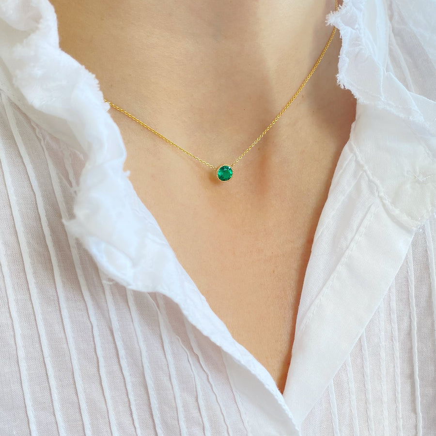 Emerald 2025 bezel necklace